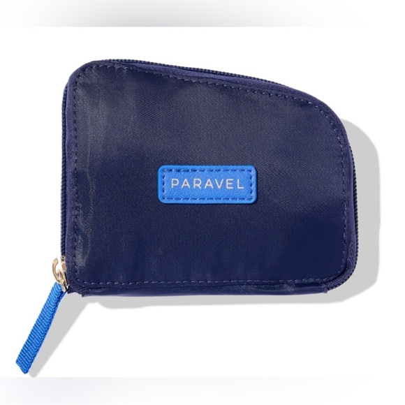 New Paravel Fold Up Belt Bag Blue Packable - Picture 8 of 8